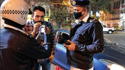 Kolkata cops on toes on festive weekend, prosecute 241 for drink-driving