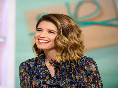 Katherine Schwarzenegger shares first glimpse of baby bump in latest post