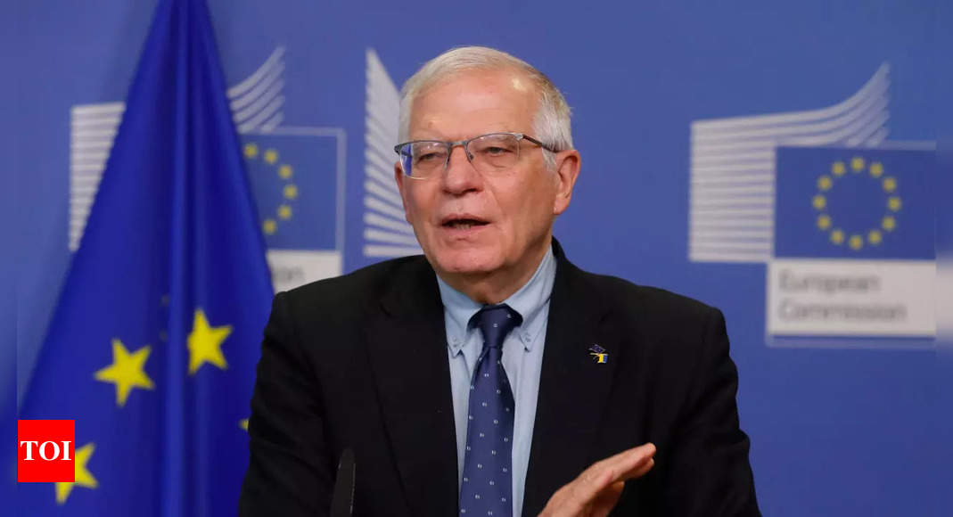 Les ministres des affaires étrangères de l’UE discuteront de sanctions contre le secteur pétrolier russe, déclare Josep Borrell