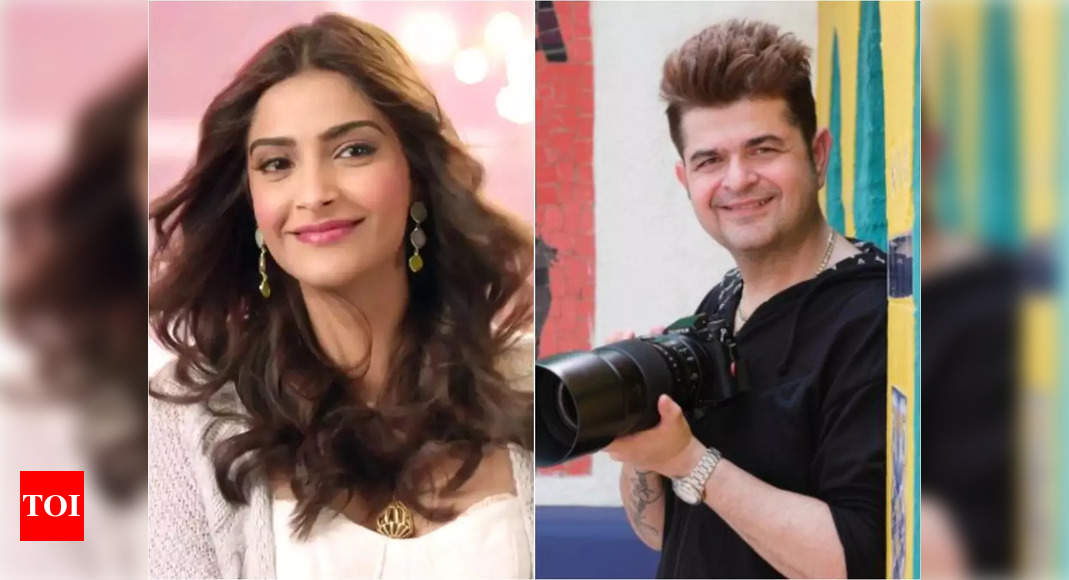 Bollywood photographer Dabboo Ratnani reacts on Sonam Kapoor’s pregnancy: Delighted! Her love story with Anand has been special – Exclusive! – Times of India
