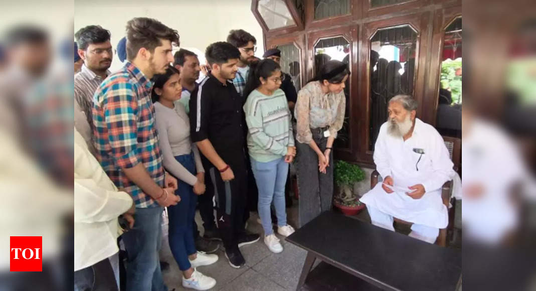 Students returned from Ukraine should continue in country, we will find a solution: Anil Vij – Times of India