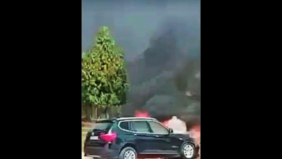 Haryana: BMW vehicle catches fire