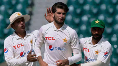 3rd Test, Day 2: Naseem Shah and Shaheen Shah Afridi lead late charge to dismiss Australia for 391