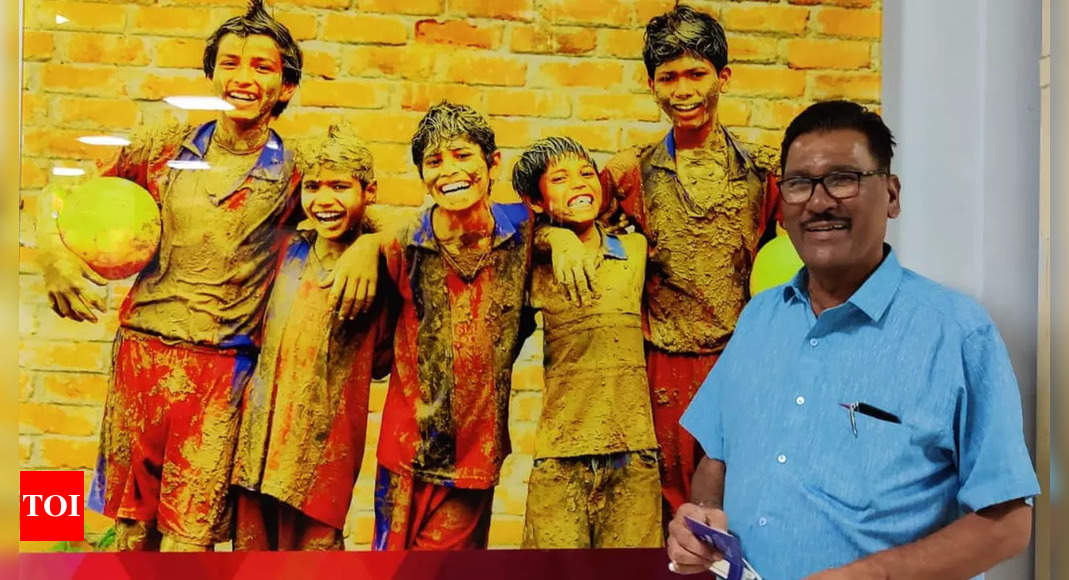 Meet Vijay Barse: The real-life hero whose incredible efforts inspired the Amitabh Bachchan starrer ‘Jhund’ | Football News – Times of India