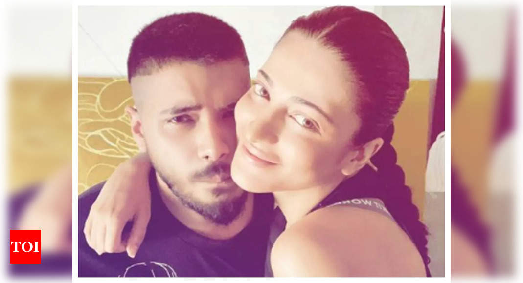 Shruti Haasan’s boyfriend Santanu Hazarika opens up about their relationship, says they are already married creatively – Times of India