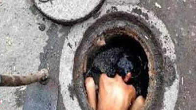 Despite requisite measures, why people dying while cleaning sewers, Parliament panel asks govt