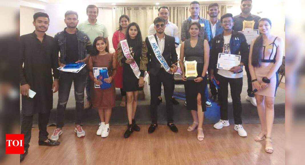 ‘Fellowista22’ by MP Deo College Rotaract Club for freshers Nagpur