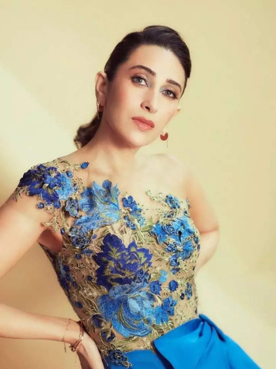 Karisma Kapoor Hasn't Aged A Day At All - Here's Proof 