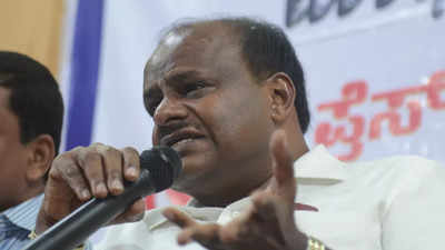 Karnataka: HD Kumaraswamy upset over Congress, BJP