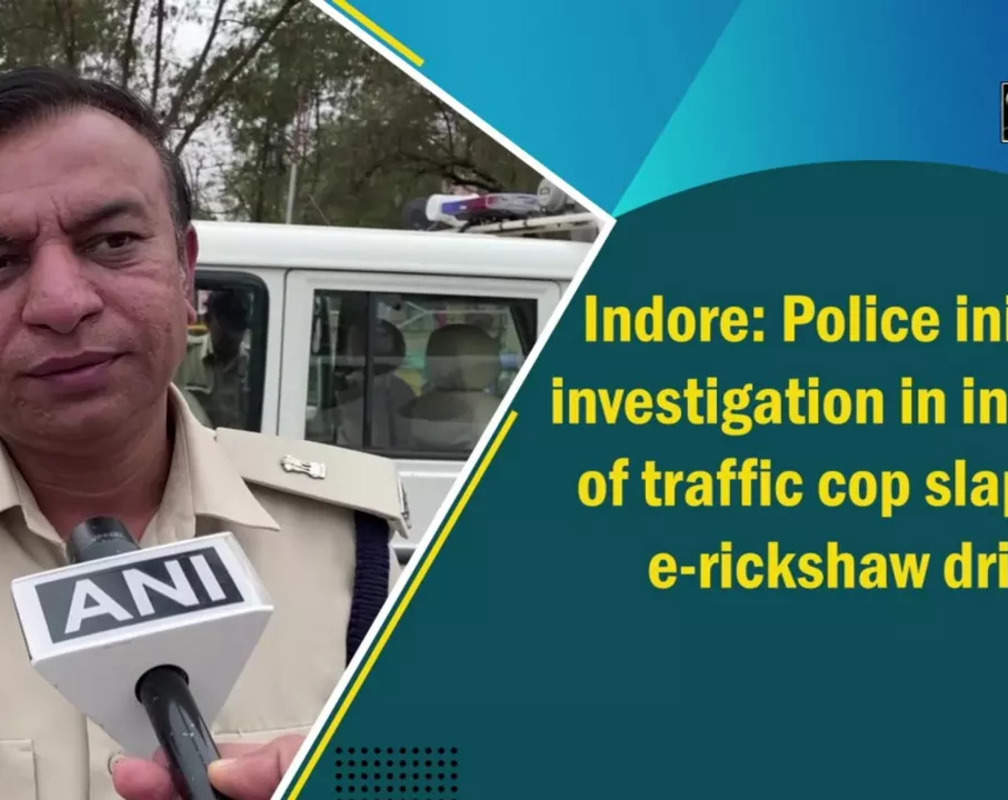 
Indore: Police initiate investigation in incident of traffic cop slapping e-rickshaw driver
