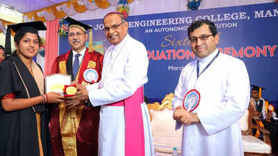 Mangaluru: Develop emotional, adaptability and spiritual quotients, says Dr S N Sridhara