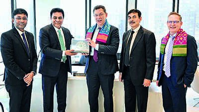 Telangana minister KT Rama Rao pitches Hyderabad as pharma hub to biggies in US