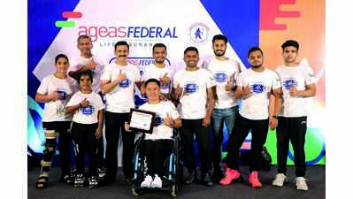 Para-badminton coach vows to bring 10 medals in Paralympics