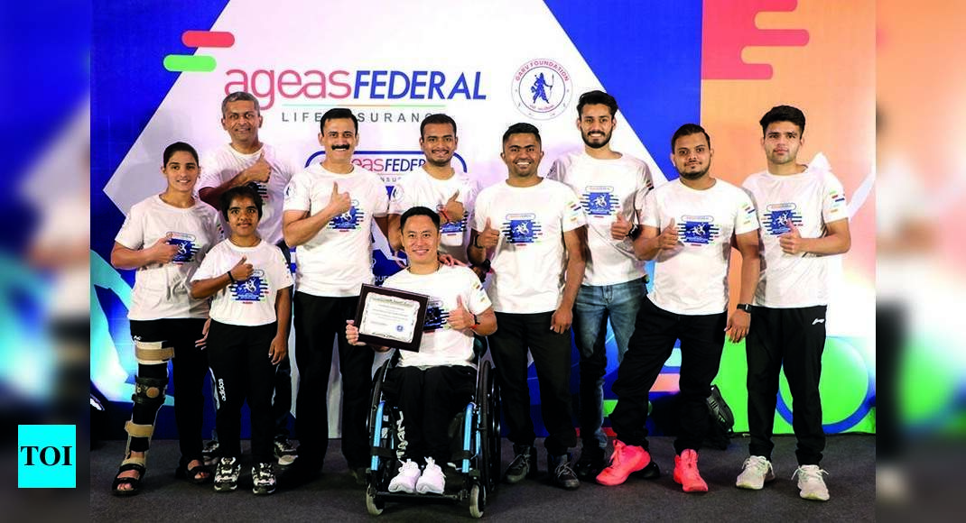 Para-badminton Coach Vows To Convey 10 Medals In Paralympics | Lucknow Information