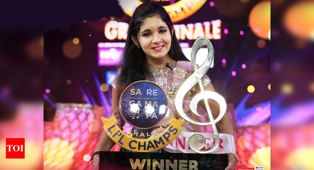 Sa Re Ga Ma Pa Keralam Li'l Champs winner Singer Anagha Ajay lifts the