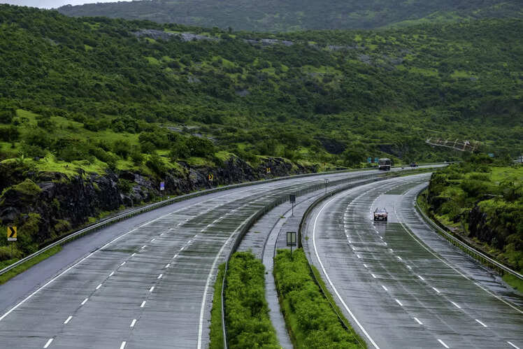 Mumbai to Pune