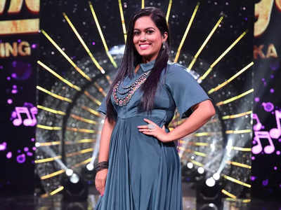 After Pawandeep and Arunita now Sayli Kamble dons the role of a Captain on Superstar Singer 2