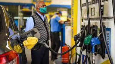 8 days, 7 hikes: Petrol crosses Rs 100/L mark