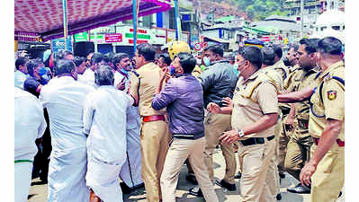 MLA injured as activists, police clash in Munnar