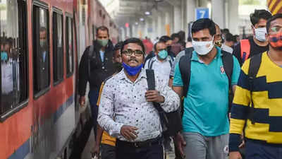 Maharashtra govt likely to lift disaster management Act, ease vax-for-travel & masking rules