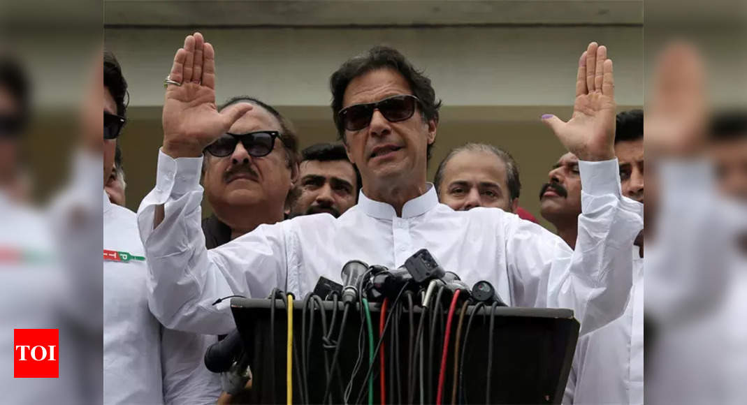 imran khan:  No-confidence motion: Blow for Imran Khan as MQM-P strikes deal with opposition – Times of India