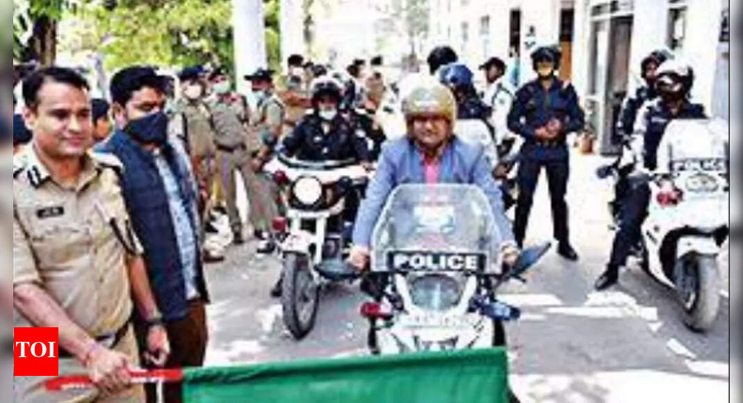 Raghvendra Kumar ‘helmet Man’ Joins Road Safety Drive Dehradun News