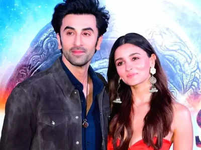 Will Ranbir Kapoor and Alia Bhatt get engaged in April and married in December? -Exclusive details!