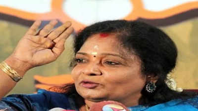 Use Tamil language in a dignified manner: Tamilisai