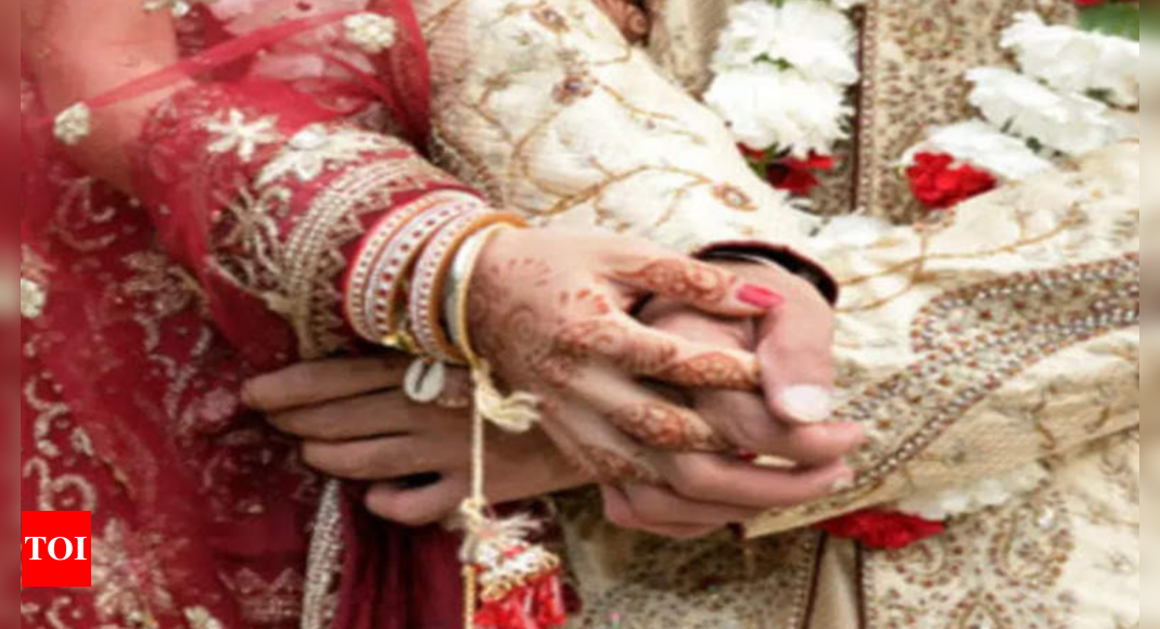 कांग्रेस: ​​भारतीय शादियों में खर्च कम करने के लिए कांग्रेस सांसद पाकिस्तान जैसा कानून चाहते हैं |  इंडिया न्यूज – टाइम्स ऑफ इंडिया
