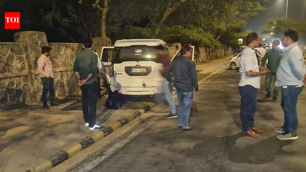 Delhi News: 3 gangsters nabbed after brief exchange of fire near Buddha ...