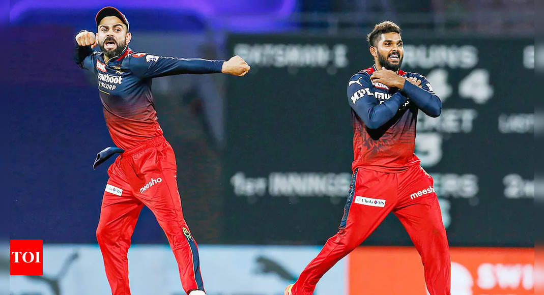 IPL 2022, RCB vs KKR: RCB scrape past 129-run target to beat KKR by 3 wickets in last-over thriller | Cricket News – Times of India