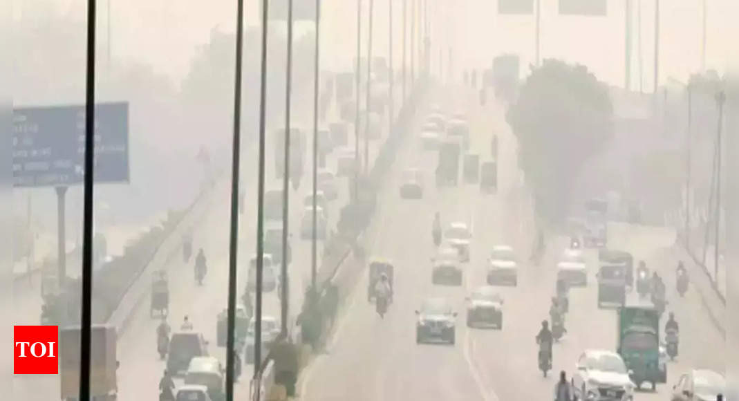 Delhi: Winter pollution dips a little, but still way off safe mark ...