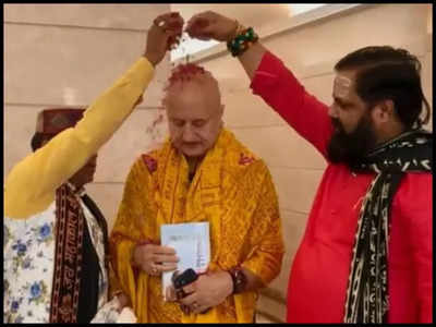 'The Kashmir Files': Anupam Kher reveals priests visit his house to do puja and leave without asking for anything - watch