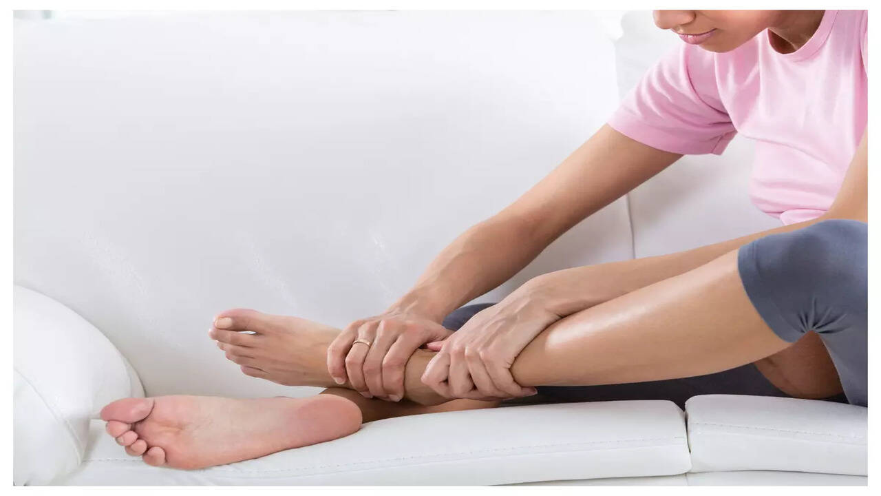 Explainer: How to know if the swelling in your leg or ankle is normal?  Experts answer - Times of India