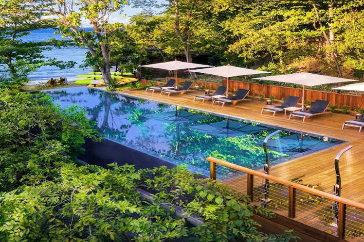 Secret Bay, Dominica