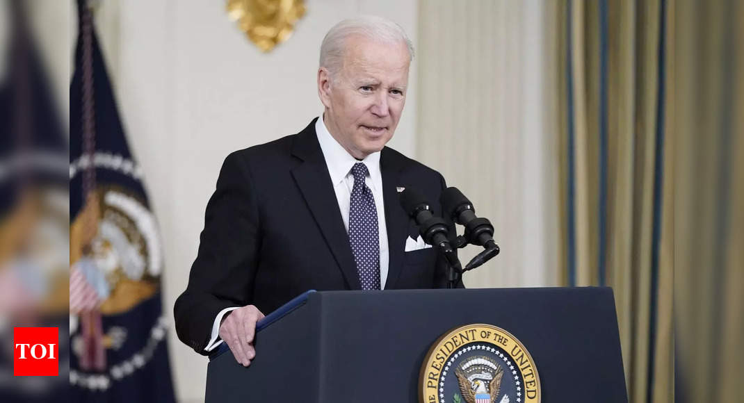 biden:  Joe Biden: Putin may have put some advisors ‘under house arrest’ – Times of India