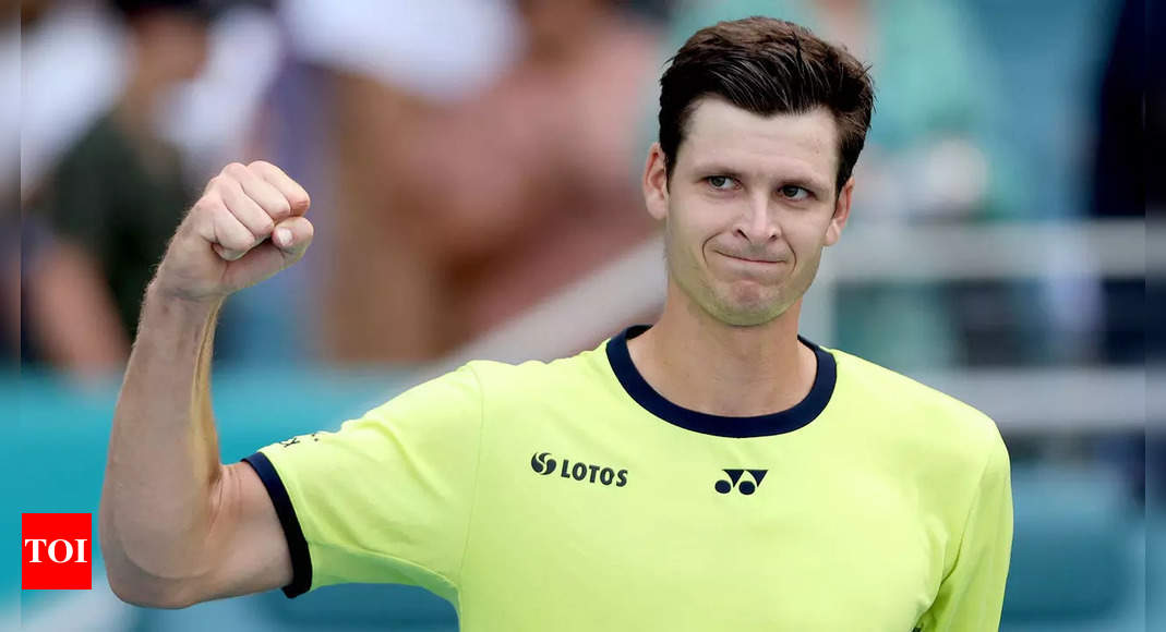 Dubai tennis: Novak Djokovic tames Hubert Hurkacz to enter