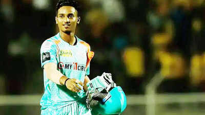 Ayush Badoni: Gautam Gambhir hugged me and said 'well played', thankful to  him and KL Rahul for backing me, says new IPL sensation Ayush Badoni |  Cricket News - Times of India