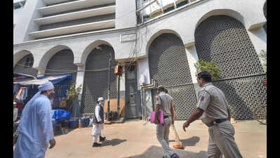 Delhi HC allows reopening of Nizamuddin Markaz during Ramzan