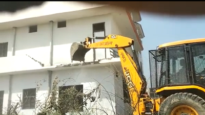 Lucknow: Three-storey residence of suspended inspector, who is accused in Kanpur bizman murder case, bulldozed