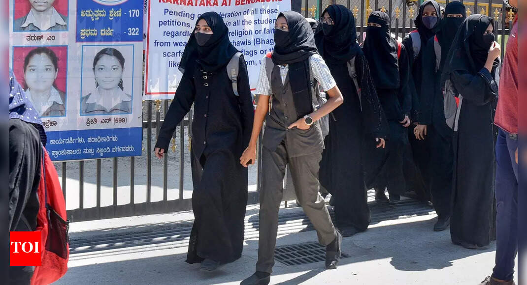 No exam duty for teachers in hijab in Karnataka