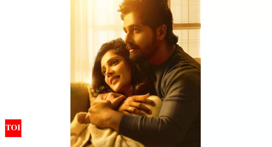 Pruthvi Ambaar and Milana Nagaraj play Ashu and Anvi in the love story ...