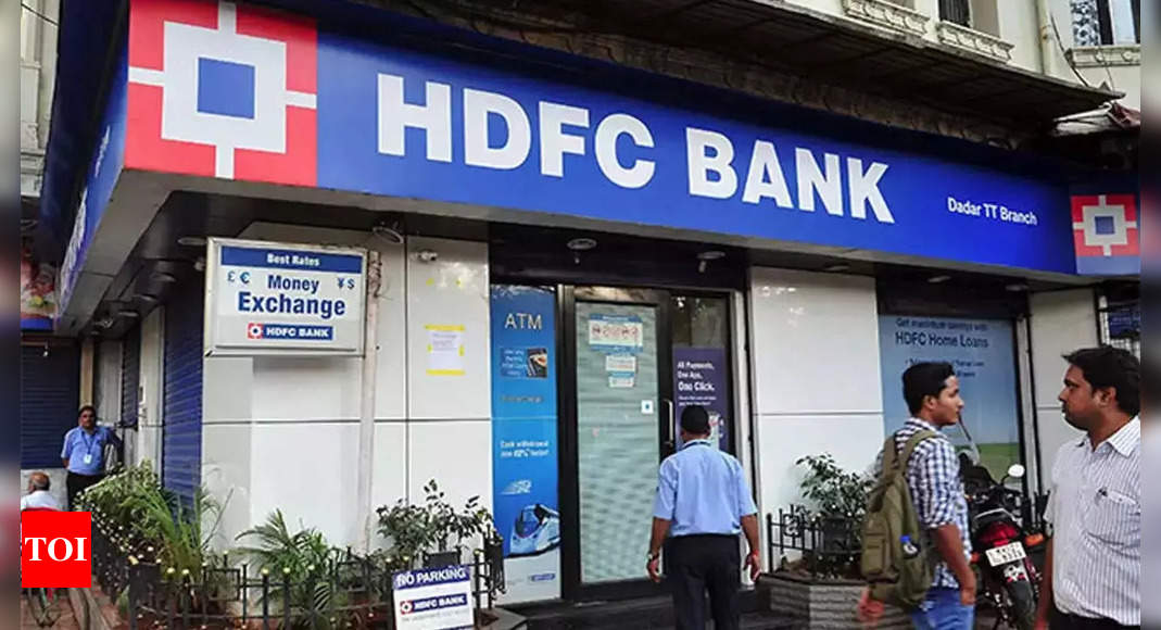 HDFC Bank News: Nearly 8 years ago, a RBI notification had triggered  possible HDFC-HDFC Bank merger talks | India Business News - Times of India