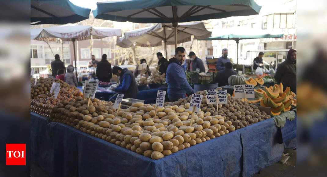 Türkiye: Türkiye’nin enflasyon oranı %61;  20 yılın zirvesine tırmanıyor