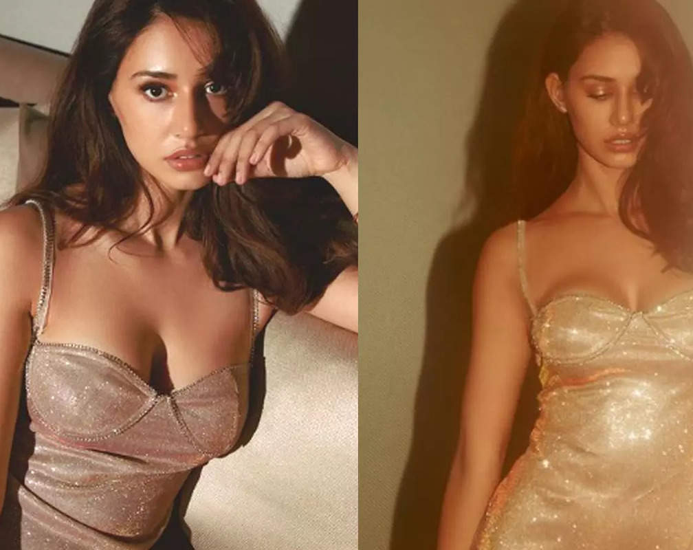
Disha Patani sets the internet on fire with her pics in gorgeous shimmery gown
