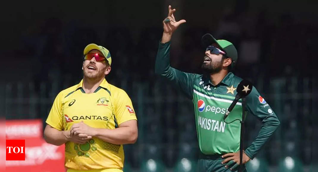 Live Cricket Score, Pakistan vs Australia one-off T20I  – The Times of India : 6.6 : Pakistan : 63/0