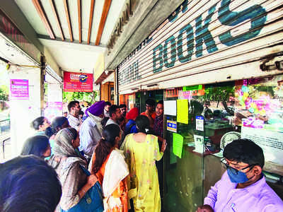 Despite Deo Orders, Parents Run From Pillar To Post To Buy Books |  Chandigarh News - Times of India