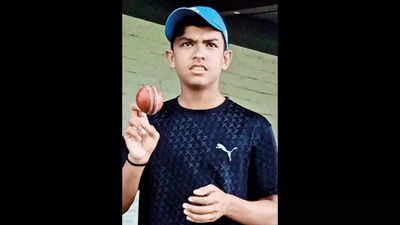 This deaf and mute boy from Gujarat has an ear for cricket