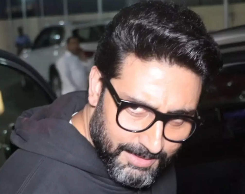 
Abhishek Bachchan loses his cool at paparazzi, here's why
