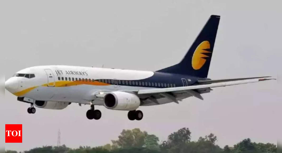 Jet Airways coming back with premium and no frills hybrid model – Times of India